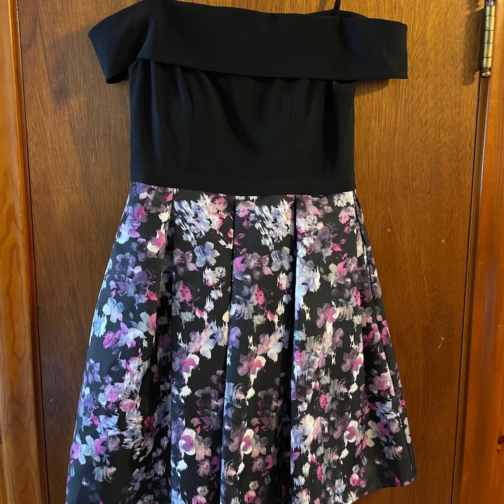 Floral Off-Shoulder Mini Dress with pockets!